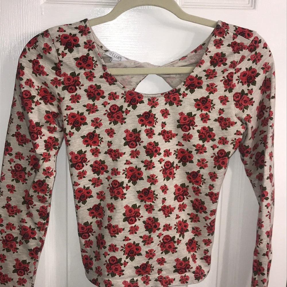 Floral Long Sleeve w/ a peek a boo back